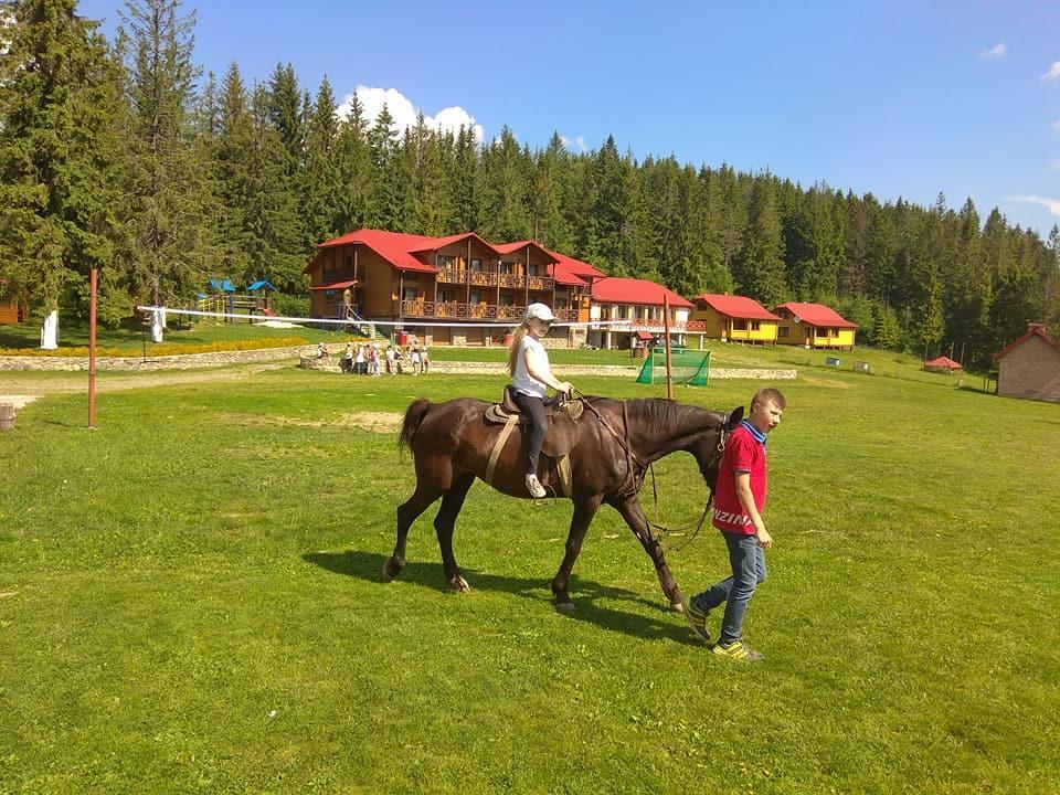 Baza Vidpochynku Ilz Villa Slavske Buitenkant foto